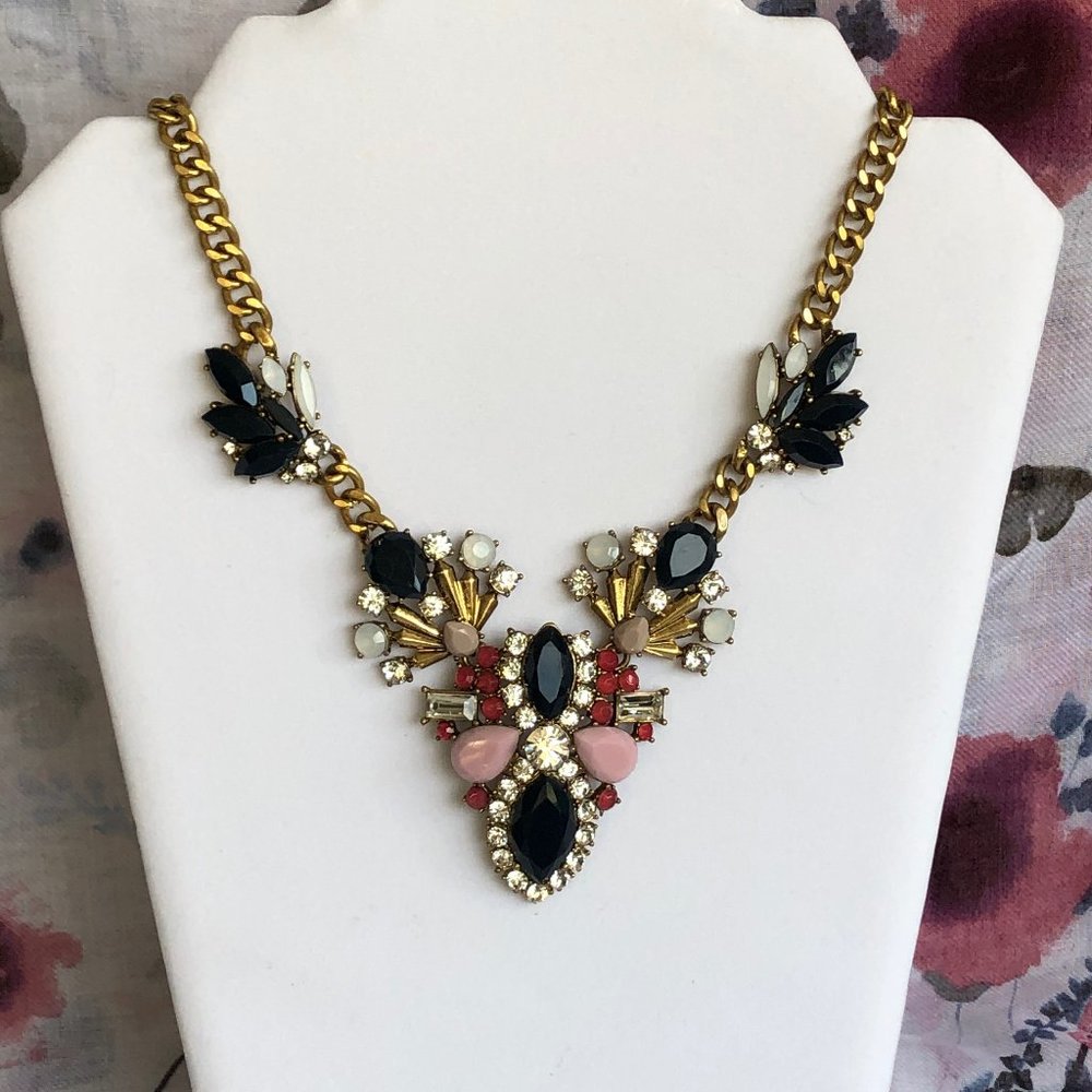 J CREW VINTAGE STATEMENT NECKLACE
